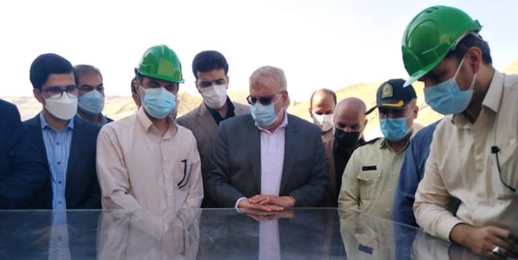 بازدید وزیر نفت از سد و نیروگاه چم شیر گچساران