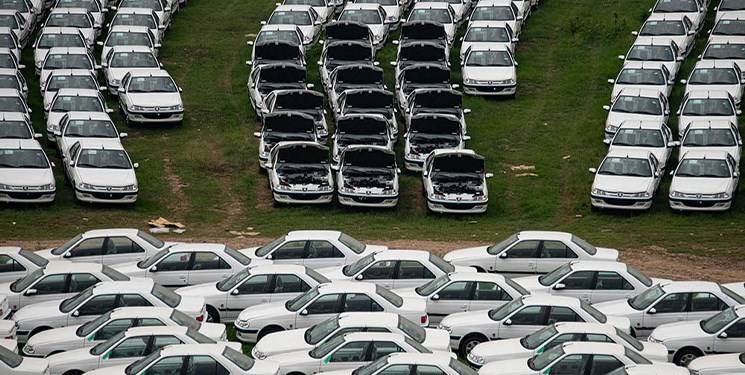 رسوب ۱۴۰ هزار خودرو ناقص در پارکینگ خودروسازها