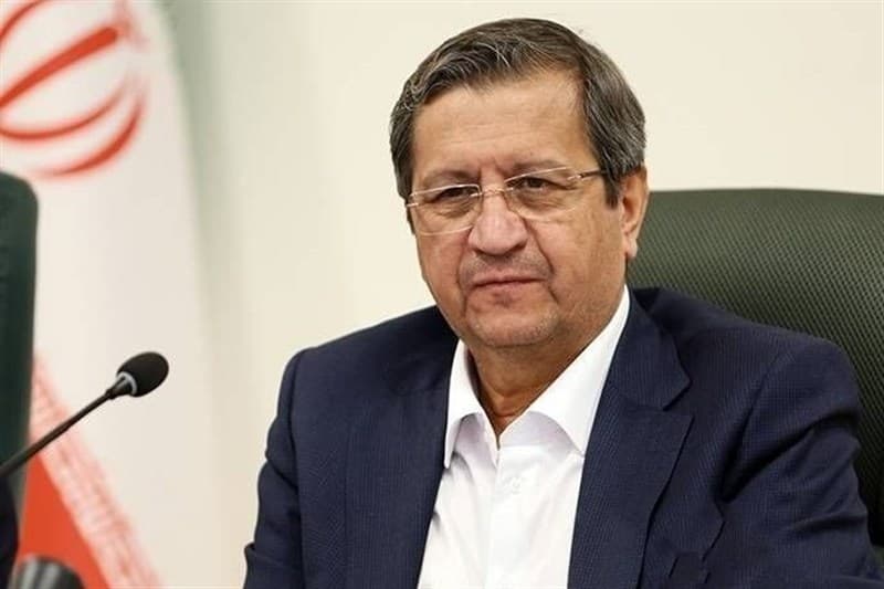 همتی: برای واردات تا پایان دولت ترامپ و حتی بیشتر ذخیره ارزی داریم