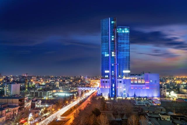 پاریز شرق؛ وقتی یک شرکت ساختمانی وارد بازی توسعه گری می شود
