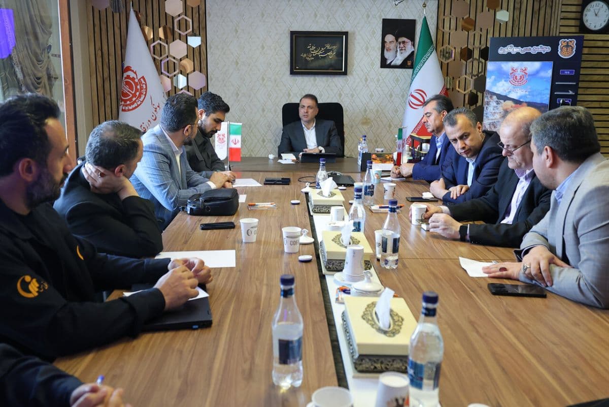 در دیدار مدیرعامل شرکت ملی مس با مدیران کانی مس مطرح شد؛ ارتقای توان فنی مهندسی کانی مس برای شتاب بخشی به اجرای پروژه ها