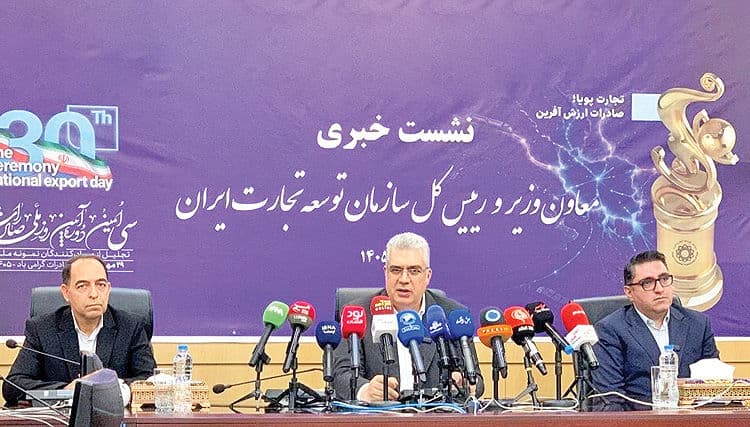 افت ۳۴ درصدی حجم صادرات در نیمه نخست سال