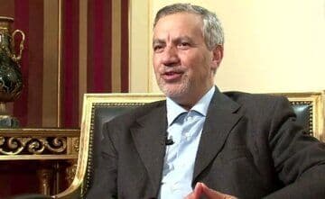 عطاء الله مهاجرانی: مخاطبان داخلی سخنرانی پزشکیان کسانی بودند که میخواستند از نمد سفر نیویورک برای خود پیراهنی ببافند