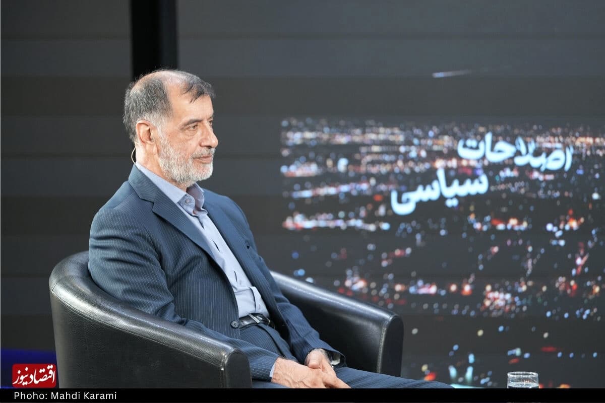 انتقاد باهنر از صدا و سیما/ نسل جدید نمیخواهد کسی در جایگاه رییس یا رهبر فکری قرار بگیرد