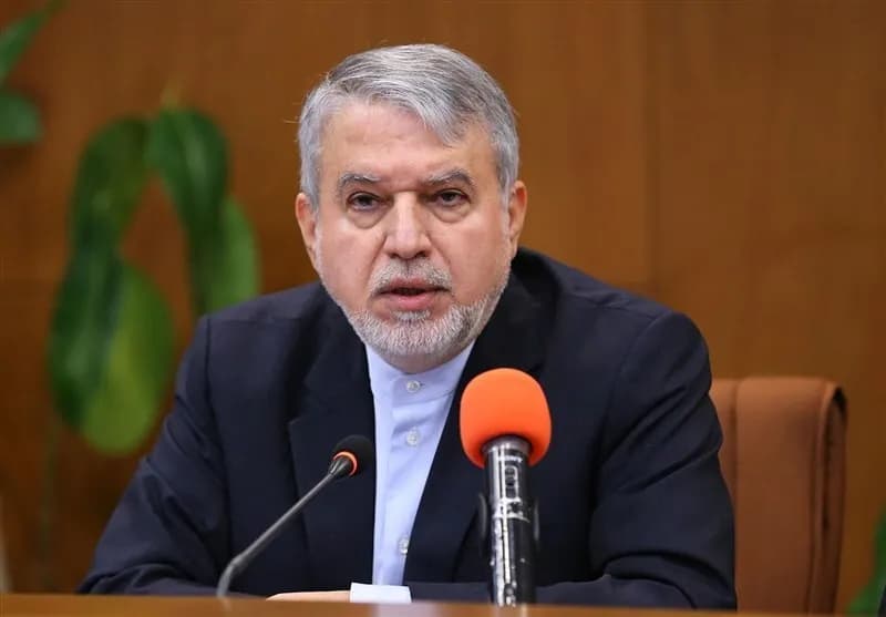 از تبدیل دلار تا بازگشایی موزهها / سیل حضور عراقیها به ایران