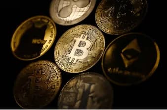 قیمت بیت کوین و ارزهای دیجیتال امروز شنبه ۱۸ مهر ۱۴۰۵