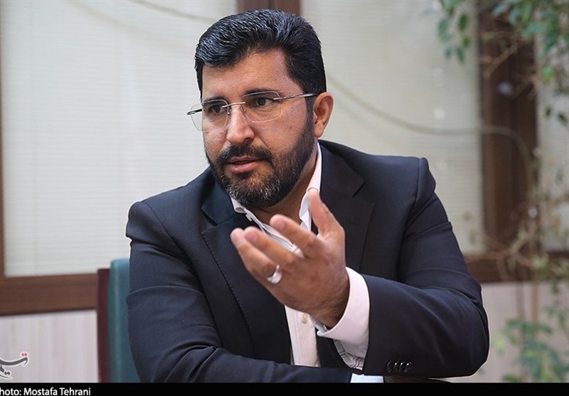 صندوقهای ارزی دلارهای خانگی مردم را وارد چرخه تولید می کند