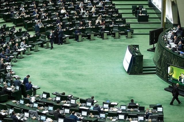 شکار «امضاهای طلایی» و «رفتارهای سلیقه ای» در بورس