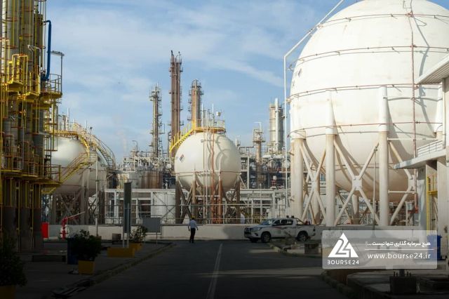 درآمد «شغدیر» از فروش PVC چقدر بود؟