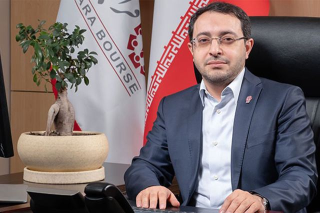 پذیرش 24 شرکت در فرابورس طی 6 ماه؛ «پرند دارو» و «آب» در مسیر عرضه اولیه