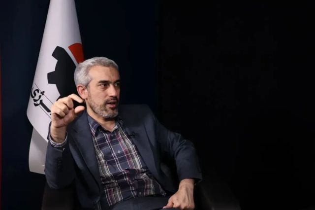 وزیر اقتصاد: میزان افزایش کالابرگ هنوز مشخص نشده، اما کف آن 300 هزار تومان است/ درباره دهک های مشمول نیز تصمیم نهایی گرفته نشده/ نیمه اول مهر باید مشخص شود که رقم افزایش چه میزان است