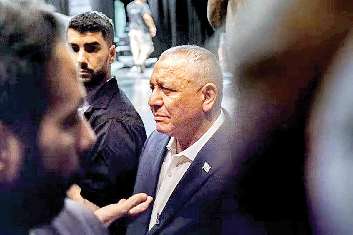 معمای آیزنکوت
