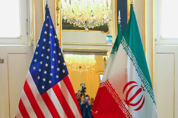ادعای اکسیوس: کاخ سفید و میانجی‌های قطری هنوز منتظر پاسخ ایران  هستند/ میانجی ها به عراقچی گفتند که ممکن است ترامپ تهاجمی تر شود