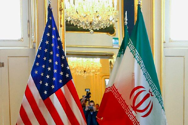 رویترز: میانجی‌گران مذاکرات جداگانه‌ای با آمریکا و ایران برگزار  می‌کنند