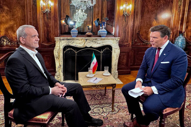 پزشکیان: حاضریم بر اساس ان‌پی‌تی، هرچه را که در آن مطرح شده، قبول کنیم/ آمریکا خوابش را ببیند که با تحریم، ایران را وادار به تسلیم کند
