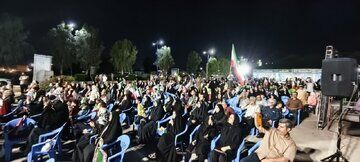 کنایه روزنامه نزدیک به قالیباف به دفاع تندروها از رسایی در تجمعات شبانه/ به هیچ صراط مومنانه و منطقی هم مستقیم نمی شوند کسانی که فقط خود را راست و درست می پندارند