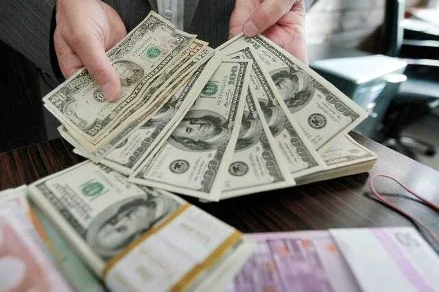 فرصت تازه برای سرمایهگذاران | شرایط ورود به صندوق ارزی اعلام شد