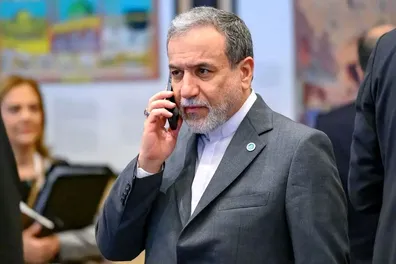 حرف-مهم-عراقچی-درباره-بریکس-قرار-است-دلار-کنار-برود